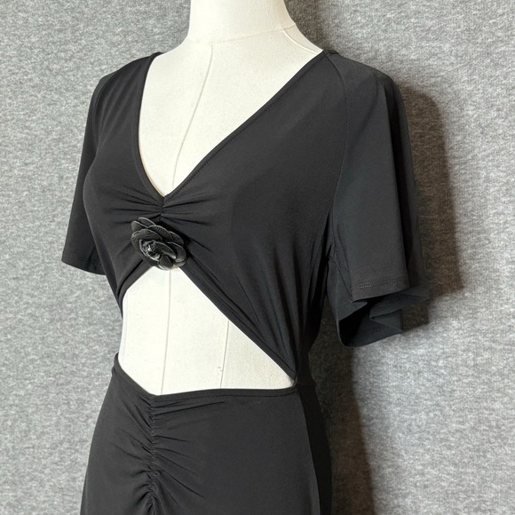 WeWoreWhat Cutout Asymmetrical Black Stretch Flower Midi Dress Womens Size M - Picture 6 of 15